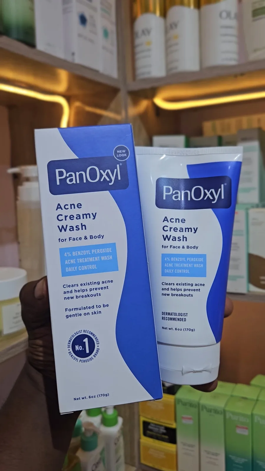 Panoxyl 4% Acne Creamy Wash