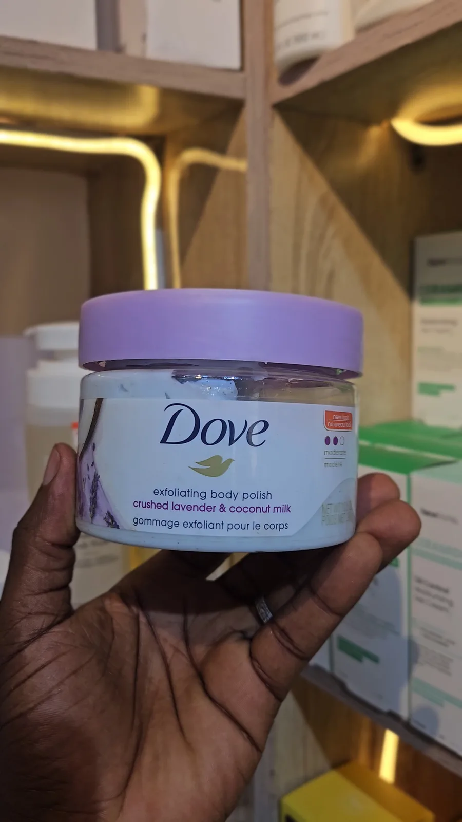 Dove Crushed Lavender & Coconut Milk Body Polish